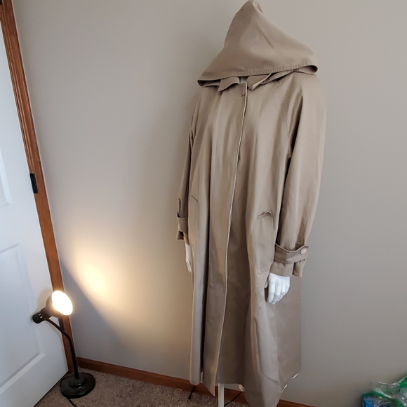 London Fog Jackets & Blazers - London Fog Tan Trenchcoat with Removable Hood